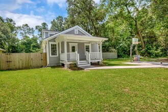 7022 Orvin St in North Charleston, SC - Building Photo - Building Photo