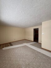 5032 S Main St-Unit -5032 in Akron, OH - Building Photo - Building Photo