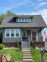1003 E Samuel Ave in Peoria Heights, IL - Building Photo