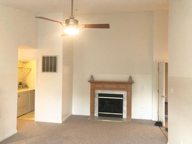 7505 Calderon Ct in Alexandria, VA - Building Photo - Building Photo