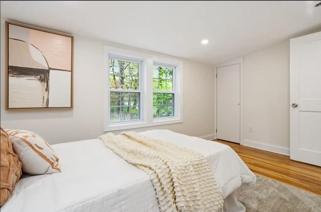 905 Main St in Lynnfield, MA - Foto de edificio - Building Photo