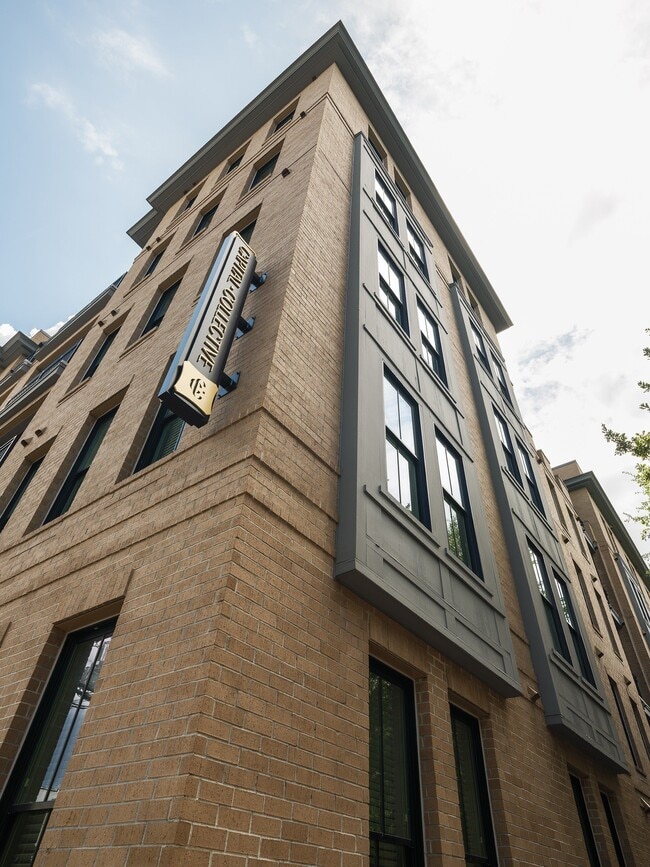 Capital Collective Luxury Apartments in Savannah, GA - Building Photo - Building Photo