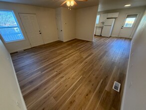 1710 Challis Dr in Mountain Home, ID - Building Photo - Building Photo