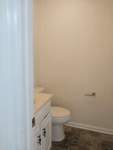 321 Bailey Rd in Kingston, TN - Foto de edificio - Building Photo