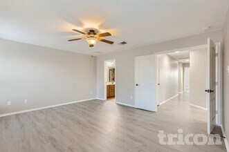 11205 Harlyn Bay in Austin, TX - Building Photo - Building Photo