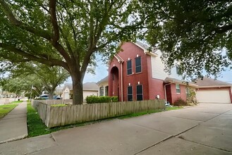 1215 Park Wind Dr in Katy, TX - Building Photo - Building Photo