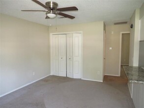 713 Pleasant Manor Ave in Burleson, TX - Building Photo - Building Photo