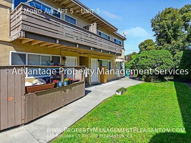 1513 Mono Ave