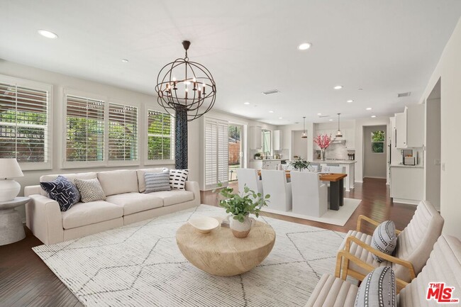 property at 4928 Princess Dr