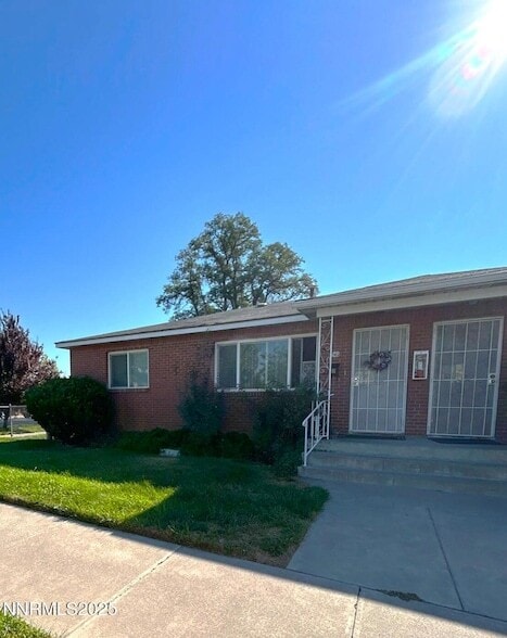 property at 240 18th St