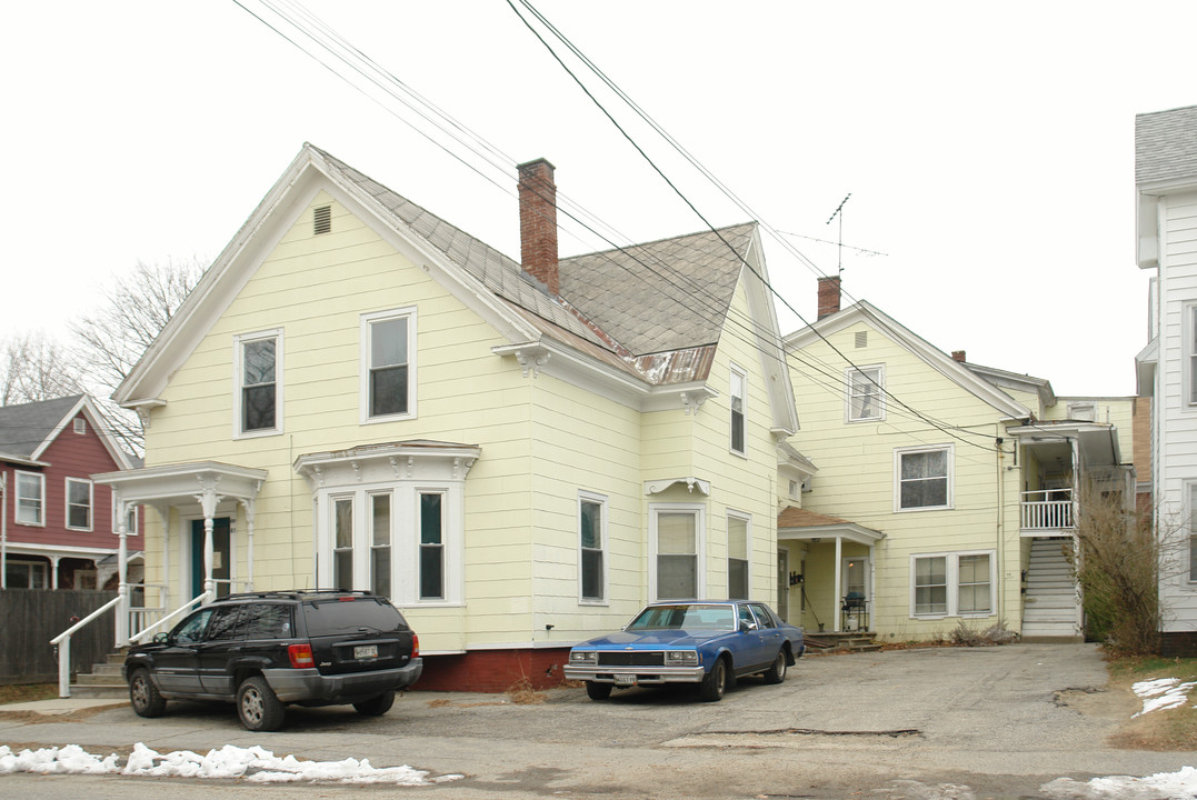 79 Winter St in Auburn, ME - Building Photo