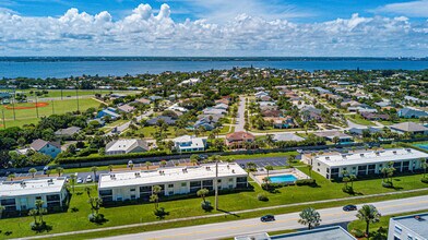 2050 Atlantic St in Melbourne Beach, FL - Building Photo - Building Photo