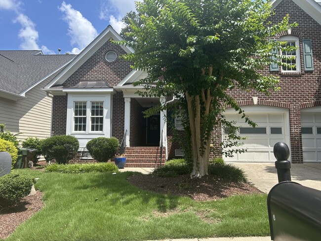 407 Chandler Grant Dr in Cary, NC - Building Photo - Building Photo