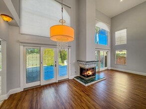 2163 View Crest Glen in Escondido, CA - Building Photo - Building Photo