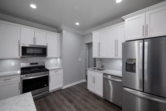 property at 726 Howell Ave