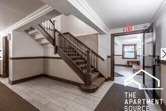 1347 N Dearborn St, Unit 3 in Chicago, IL - Building Photo - Building Photo