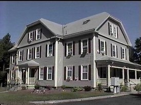 338 Summer St in Franklin, MA - Building Photo