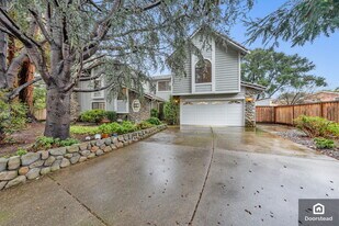 39395 Zacate Ave in Fremont, CA - Building Photo