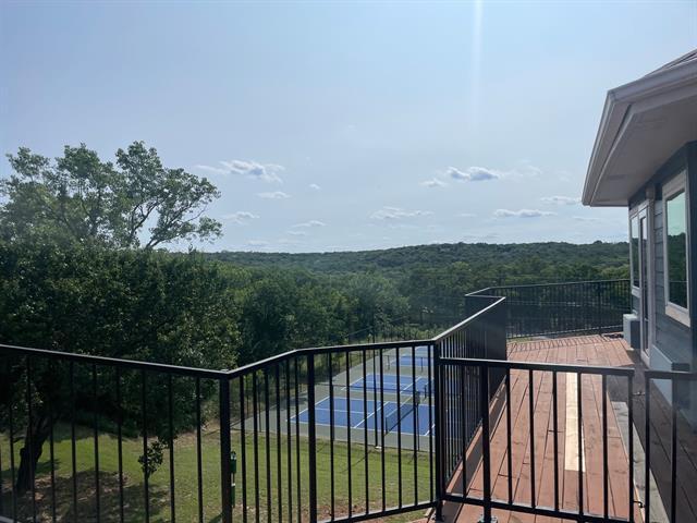 2164 Tanglewood Blvd in Pottsboro, TX - Building Photo