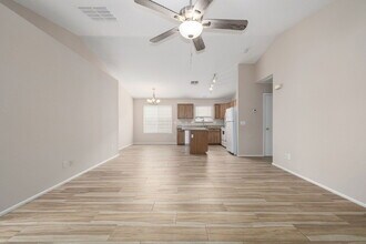 2205 N 109th Ave in Avondale, AZ - Building Photo - Building Photo