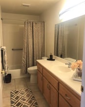 14 Orange Blossom Way in Watsonville, CA - Foto de edificio - Building Photo