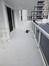 2715 N Ocean Blvd in Fort Lauderdale, FL - Building Photo - Building Photo