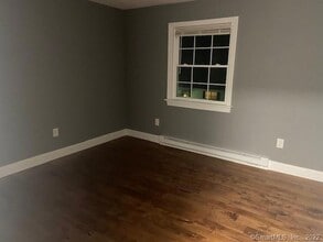 28 Canterbury Arms in New Milford, CT - Building Photo - Building Photo