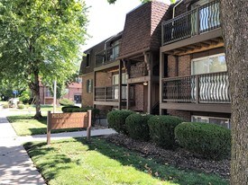 5717 Outlook St, Unit 201