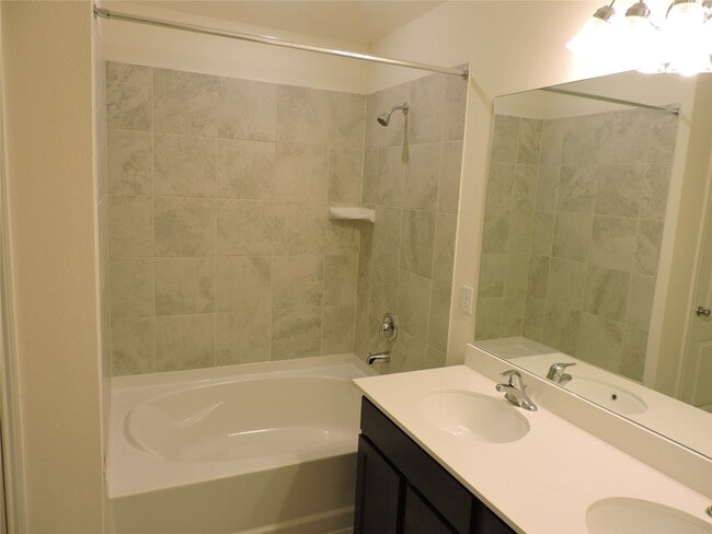 property at 1122 Epworth Ct.