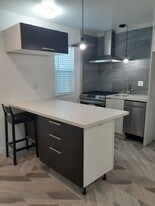 5007 W 12th St in Los Angeles, CA - Building Photo