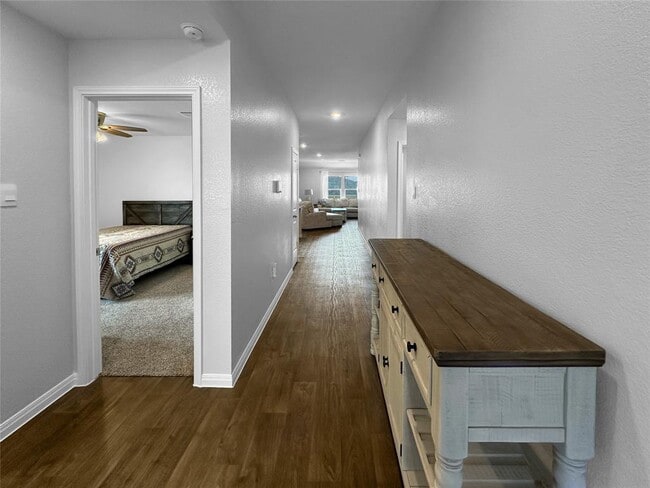 730 Gladiola Lp in Kyle, TX - Building Photo - Building Photo