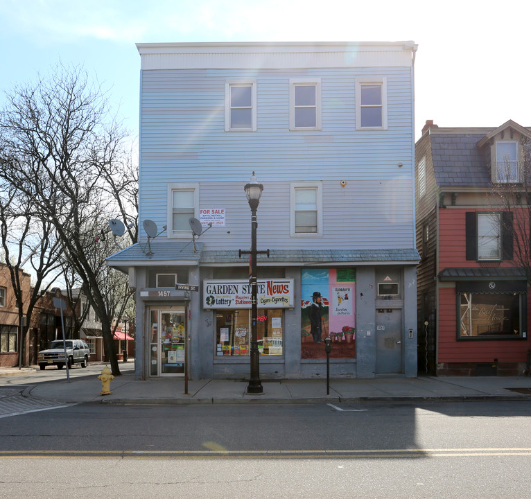 Rahway Residences in Rahway, NJ - Building Photo