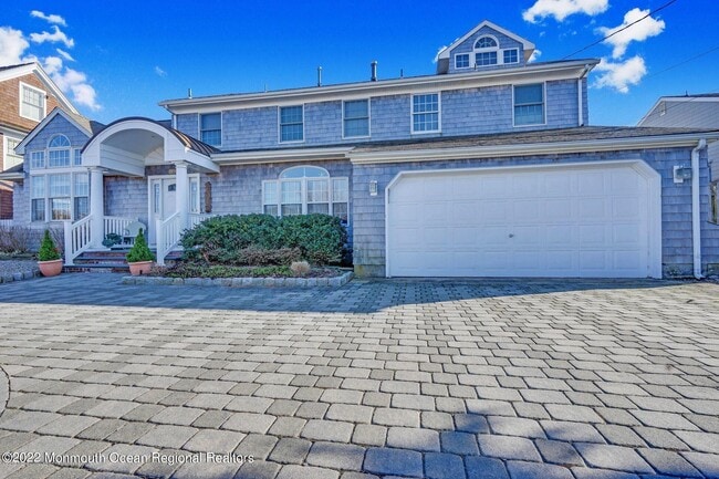 property at 323 Cove Dr