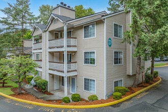 Foster Commons in Tukwila, WA - Foto de edificio - Building Photo