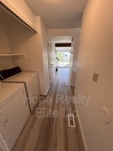 954 Brant Hollow Ct in Colorado Springs, CO - Building Photo - Building Photo
