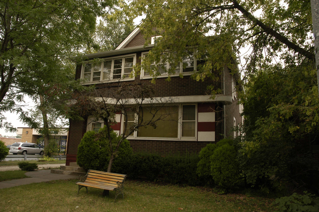 197 N Addison Ave in Elmhurst, IL - Foto de edificio