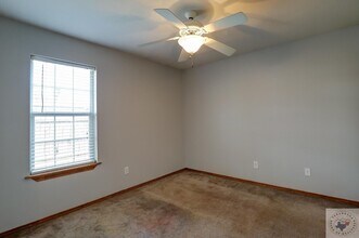 4206 Magnolia St, Unit 4206 in Texarkana, TX - Building Photo - Building Photo