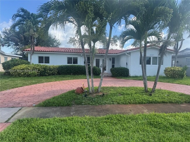 property at 5207 Hayes St