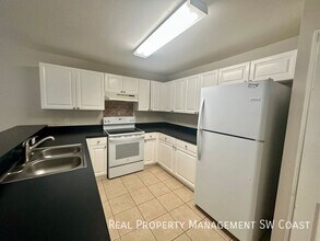 2801 Hightower Ave S in Lehigh Acres, FL - Building Photo - Building Photo