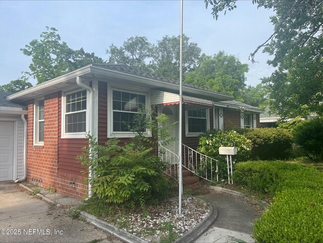 4754 Sefa Cir N in Jacksonville, FL - Building Photo - Building Photo
