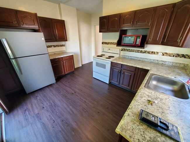 55 Middlesex Rd in Rochester, NY - Building Photo - Building Photo