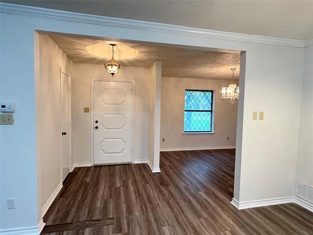 1000 Maykus Ct in Irving, TX - Building Photo - Building Photo