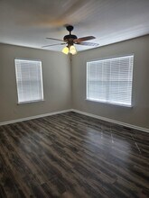 14 Vista Ct in New Castle, DE - Foto de edificio - Building Photo