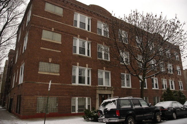 2203 W Rice in Chicago, IL - Building Photo - Building Photo