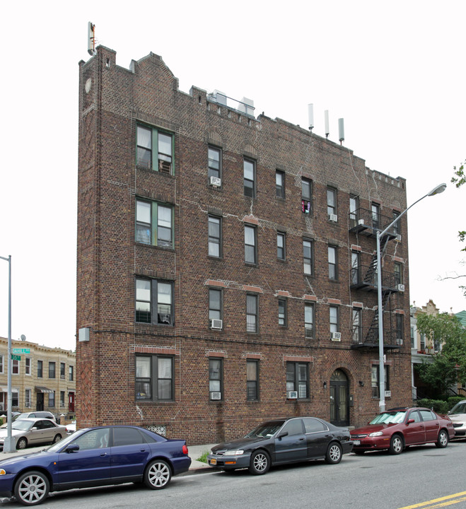 262-264 Dahill Rd in Brooklyn, NY - Foto de edificio