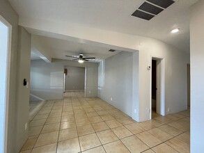 Paradise Valley Apartments in Phoenix, AZ - Foto de edificio - Interior Photo