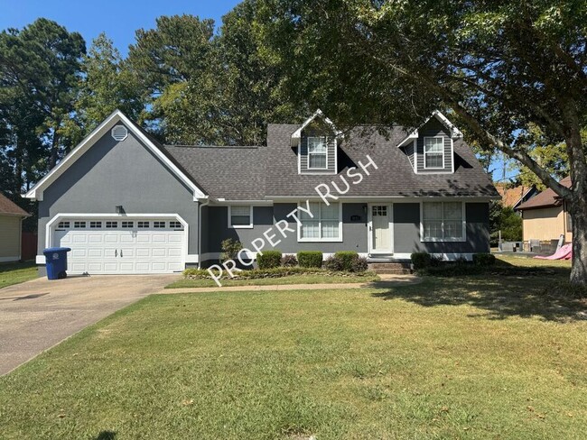 property at 1915 Howell Mill Dr