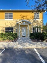 12996 Coyote Ln in Venice, FL - Building Photo