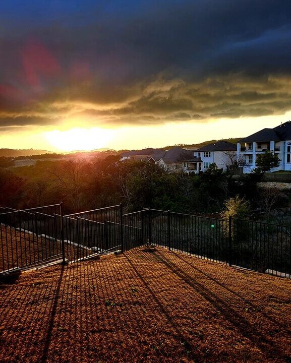 2049 Bel Paese Bnd in Leander, TX - Building Photo