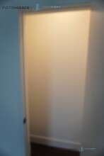 1553 W Hollywood Ave in Chicago, IL - Building Photo - Building Photo